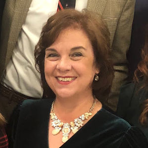 Meet your Posher, Elaine